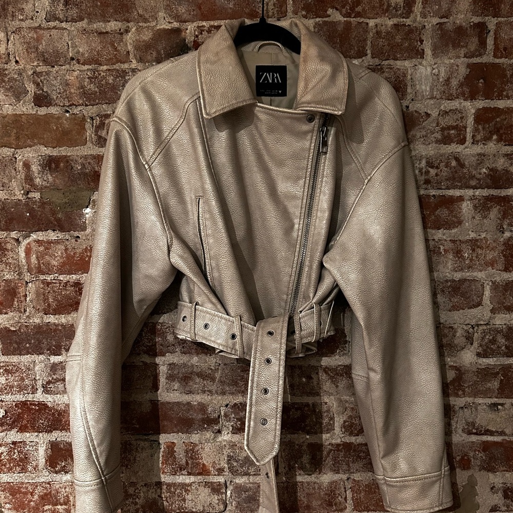 Zara Silver Leather Moto Jacket Asymmetrical Design